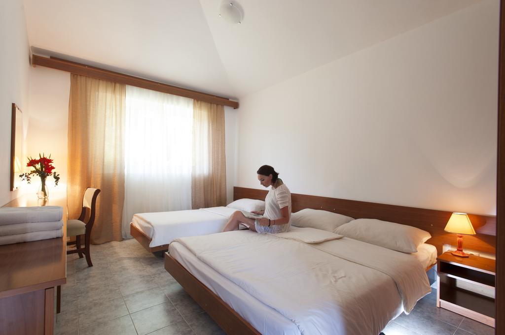 Htp Velika Plaza Ulcinj Hotel Værelse billede